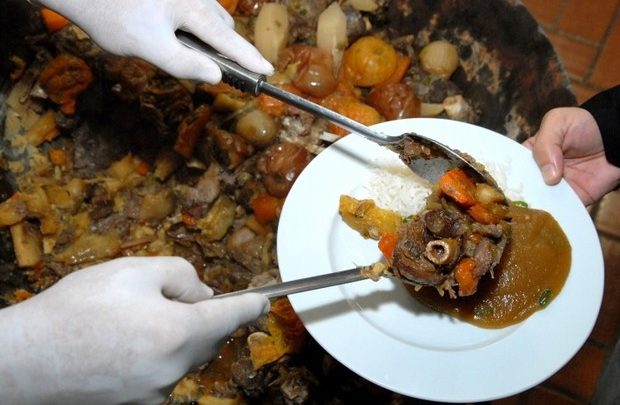 Convites para Carneiro no Buraco começam a ser vendidos