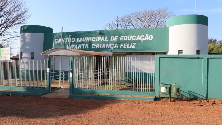 REFORMAS NO CMEI CRIANÇA FELIZ NA VILA GUARUJÁ SÃO ENTREGUES A POPULAÇÃO