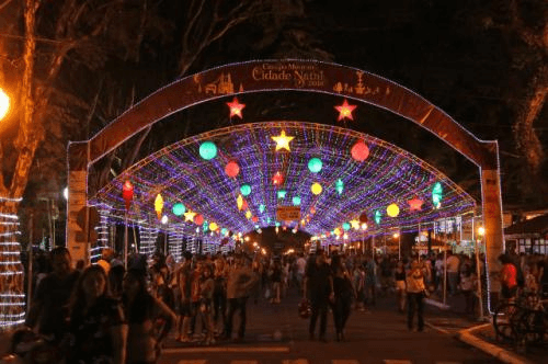 Cidade Natal:  Túnel de Luzes tem cerca  de 96 mil lâmpadas de led