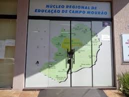 Governo do Estado do Paraná prorroga por mais um ano mandato de diretores das escolas estaduais.