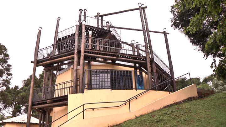 Cartão postal do parque do lago em Campo Mourão recebe revitalização e tem reinauguração agendada