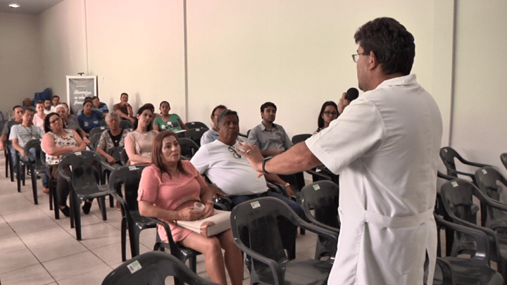 Entidades de Campo Mourão assumem compromisso de guerra contra a dengue
