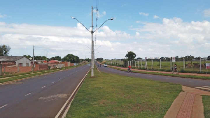 Concluída a extensão de rede para iluminação pública na Asa Leste de Campo Mourão