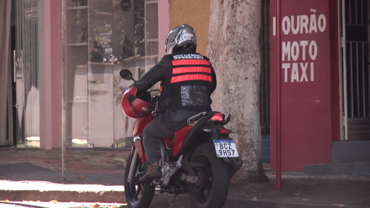 Coronavírus afeta os trabalhos dos mototaxistas em Campo Mourão