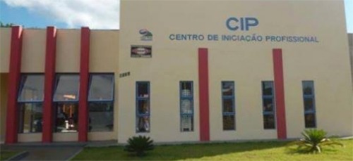 Centro de iniciação profissional (CIP) volta atender nesta segunda-feira
