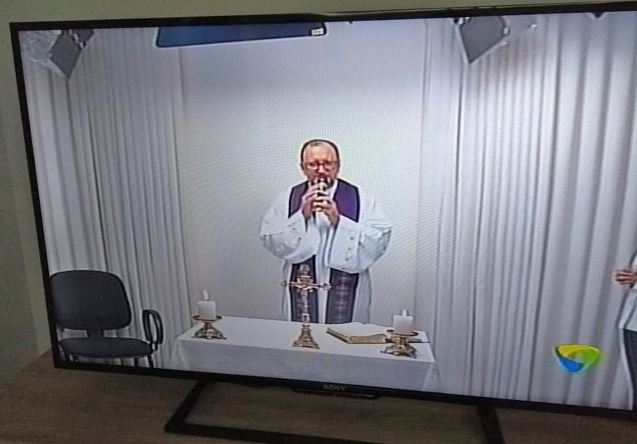 Missas diárias voltam a ser transmitidas na TV Carajás