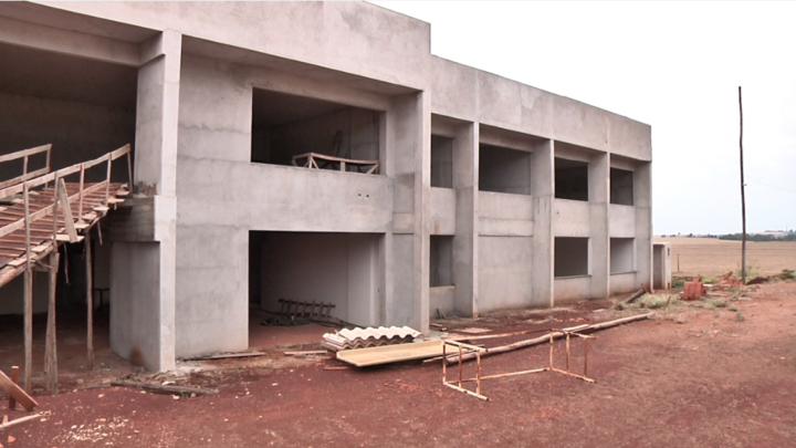 Obras do segundo bloco no novo Campus da faculdade UNESPAR serão reiniciadas