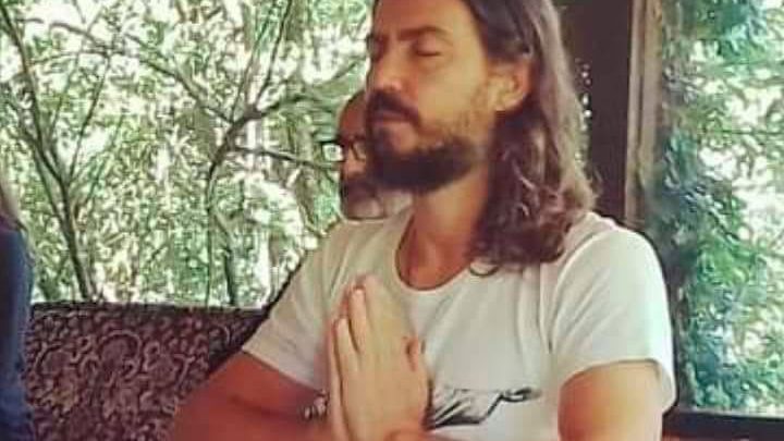 Atropelado na estrada Boiadeira em Campo Mourão, professor de ioga Alfredo Neto morre no hospital