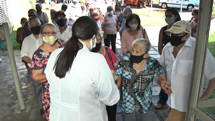 Prefeito de Campo Mourão adere a consórcio para compras de vacinas