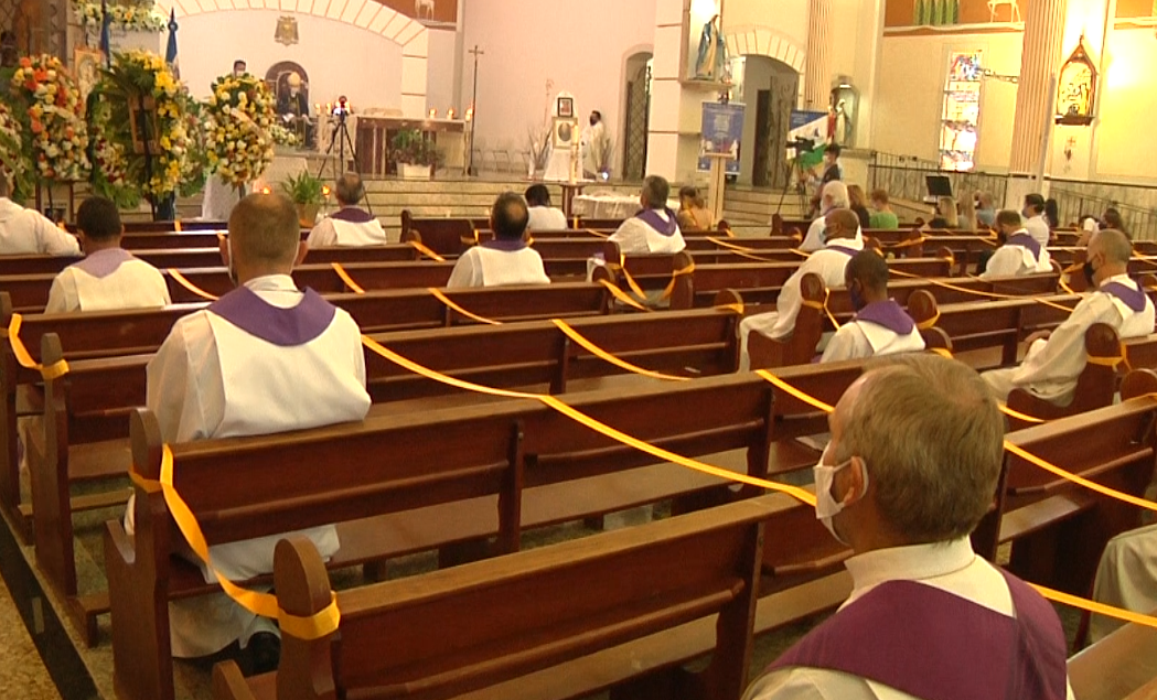 Missa e despedida do Padre Reinaldo Kuchla