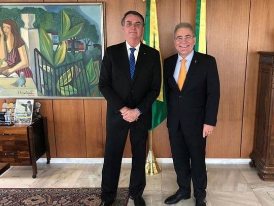 Bolsonaro escolhe medico Marcelo Queiroga como ministro da saúde