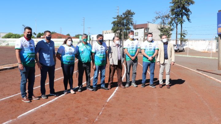 Técnicos da Paraná Esporte visitam complexo para agilizar projetos de pista de atletismo