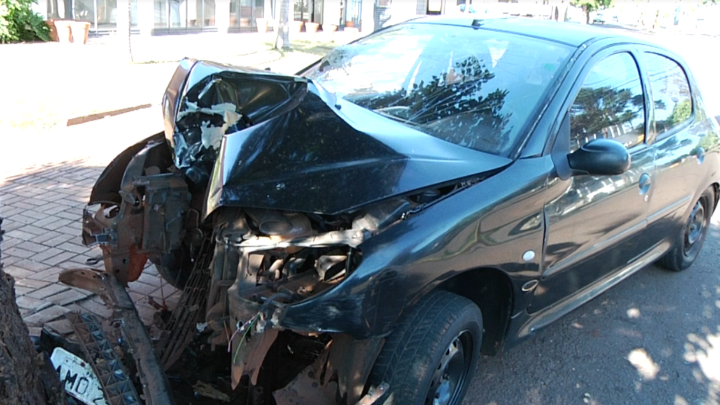 Acidentes em frente a Casa da Cultura deixa dúvidas Acidentes em frente a Casa da Cultura deixa dúvidas