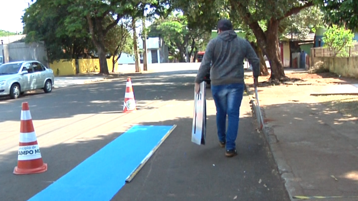 Vereador comenta sobre estacionamento de ambulâncias em Unidades de Saúde Vereador comenta sobre estacionamento de ambulâncias em Unidades de Saúde