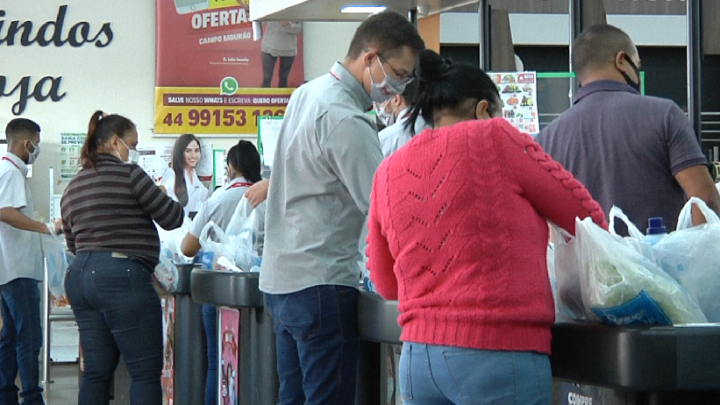 Supermercados com grande movimento nestes últimos três dias