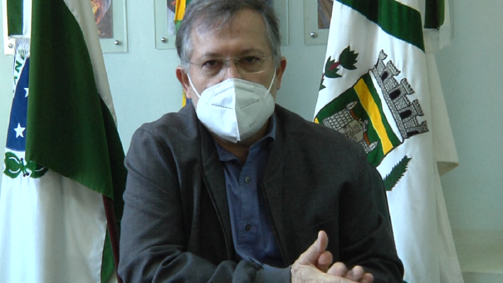 Prefeito Tauillo Tezelli fala sobre a retirada do projeto de financiamento dos 60 milhões na câmara