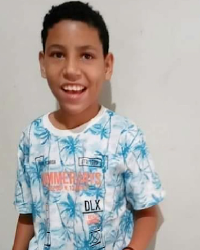 Adolescente de 14 anos morre após se engasgar com pão de queijo