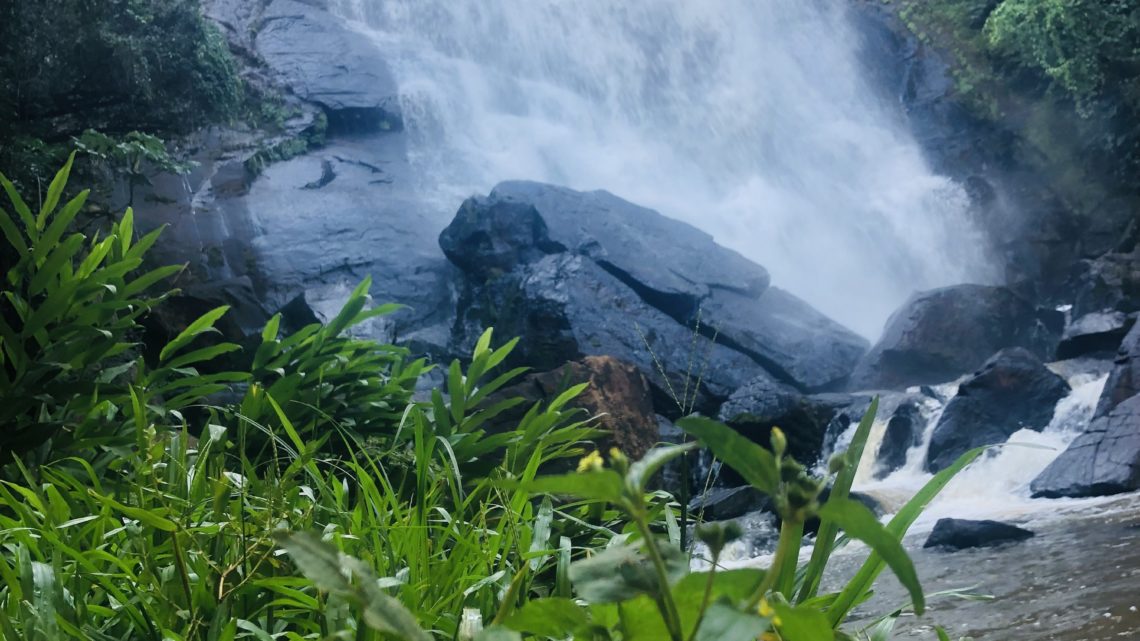 Maravilhas da Comcam: Conheça a Cachoeira da Clauri