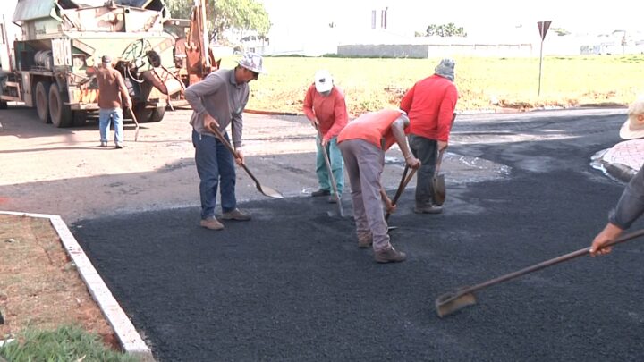 Ação tapa buraco em todas ruas e avenidas de Campo Mourão