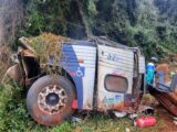 Grave acidente com ônibus deixa 24 feridos e um morto, em Campo Mourão