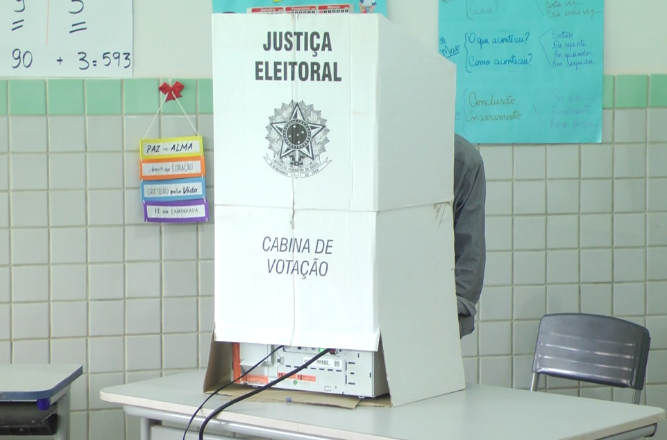 BR 0:00 / 4:21 Eleições em Campo Mourão surpreendem em vários aspectos