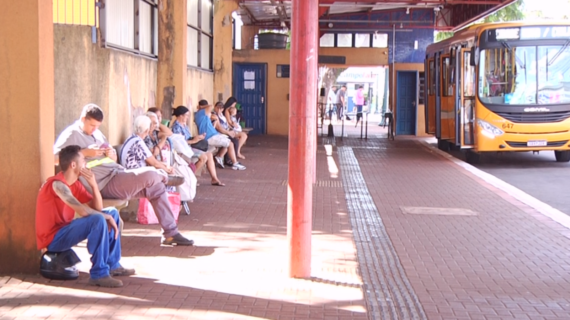 PREFEITURA ESTUDA GRATUIDADE TRANSPORTE COLETIVO