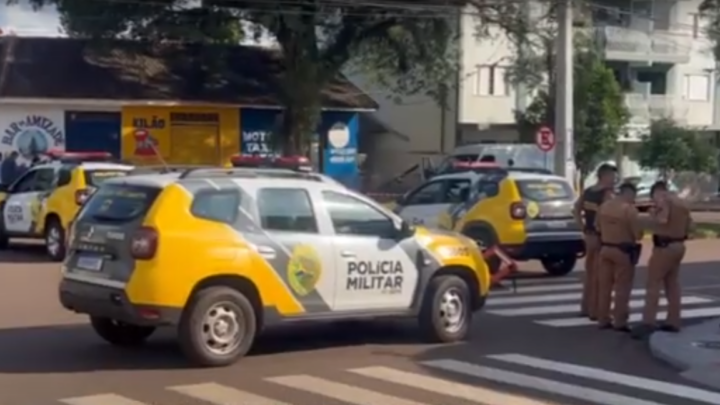 POLÍCIA APREENDE MAIS 4 KG DE DINAMITES NA AV. IRMÃOS PEREIRA