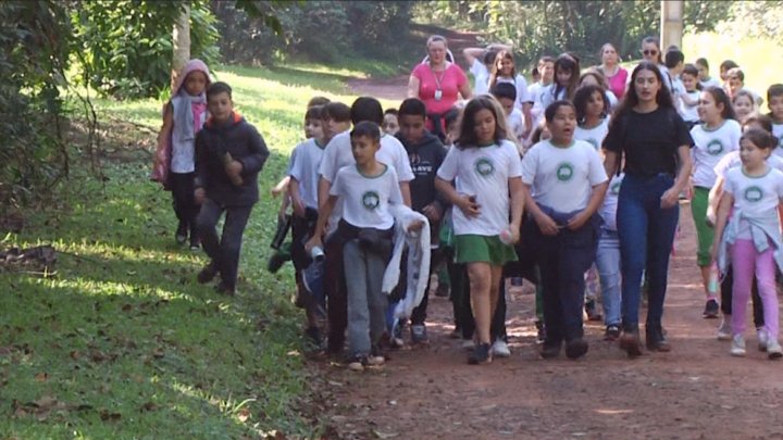 PARQUE LAGO AZUL ENCERRA A SEMANA DO MEIO AMBIENTE