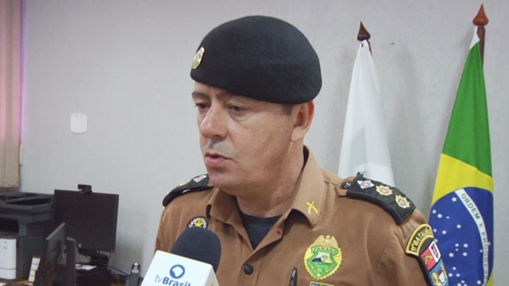 ABORDAGEM DA POLÍCIA MILITAR CAUSA TUMULTO EM FÊNIX