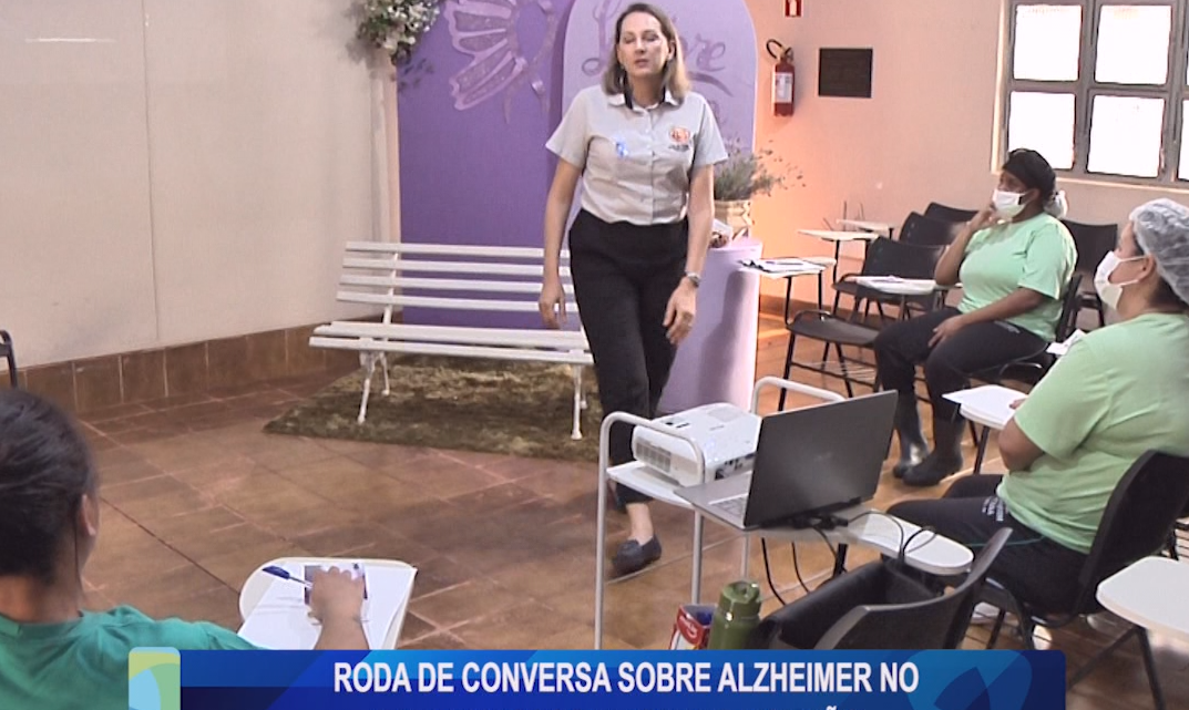 RODA DE CONVERSA SOBRE ALZHEIMER NO LAR DE IDOSOS DE CAMPO MOURÃO