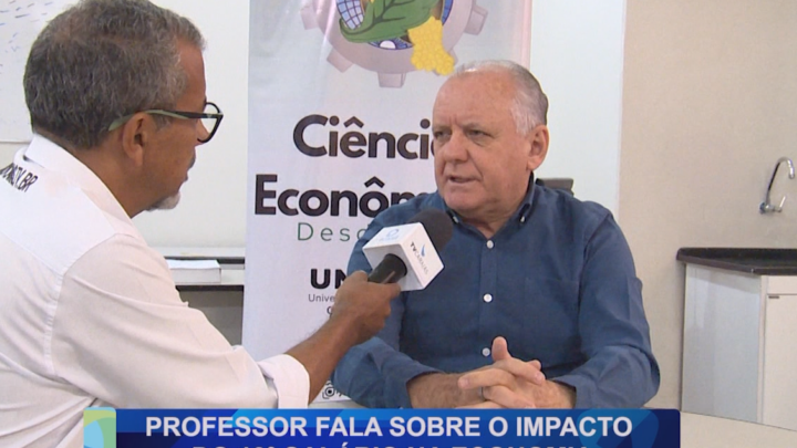 PROFESSOR FALA SOBRE IMPACTO DO 13º SALÁRIO NA ECONOMIA