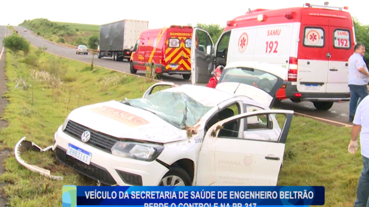 VEÍCULO DA SECRETARIA DE SAÚDE DE ENGENHEIRO BELTRÃO PERDE O CONTROLE NA PR-317