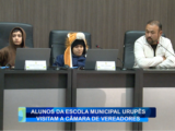 ALUNOS DA ESCOLA MUNICIPAL URUPÊS VISITAM A CÂMARA DE VEREADORES