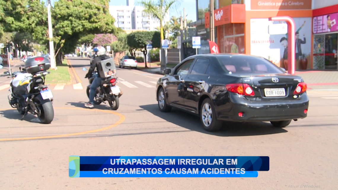 ULTRAPASSAGEM IRREGULAR EM CRUZAMENTOS CAUSAM ACIDENTES