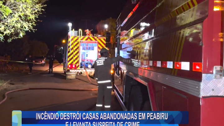 INCÊNDIO DESTRÓI CASAS ABANDONADAS EM PEABIRU E LEVANTA SUSPEITA DE CRIME