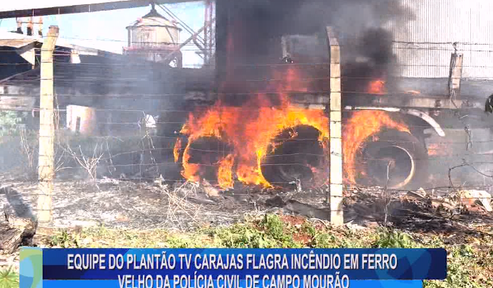 EQUIPE DO PLANTÃO TV CARAJÁS FLAGRA INCÊNDIO EM FERRO VELHO DA POLÍCIA CIVIL DE CAMPO MOURÃO