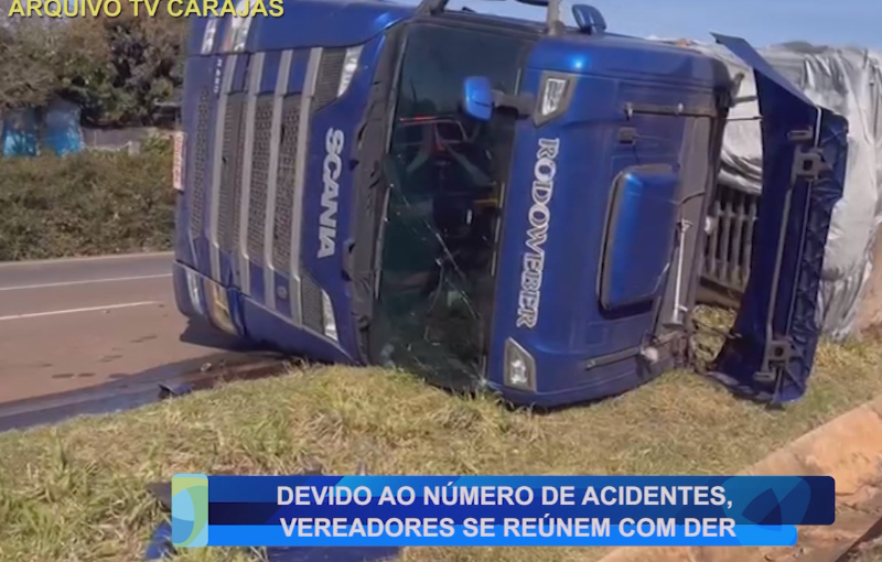 DEVIDO AO NÚMERO DE ACIDENTES, VEREADORES SE REÚNEM COM DER