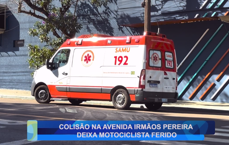 COLISÃO NA AVENIDA IRMÃOS PEREIRA DEIXA MOTOCICLISTA FERIDO