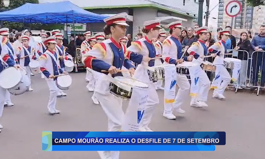 CAMPO MOURÃO REALIZA O DESFILE DE 7 DE SETEMBRO