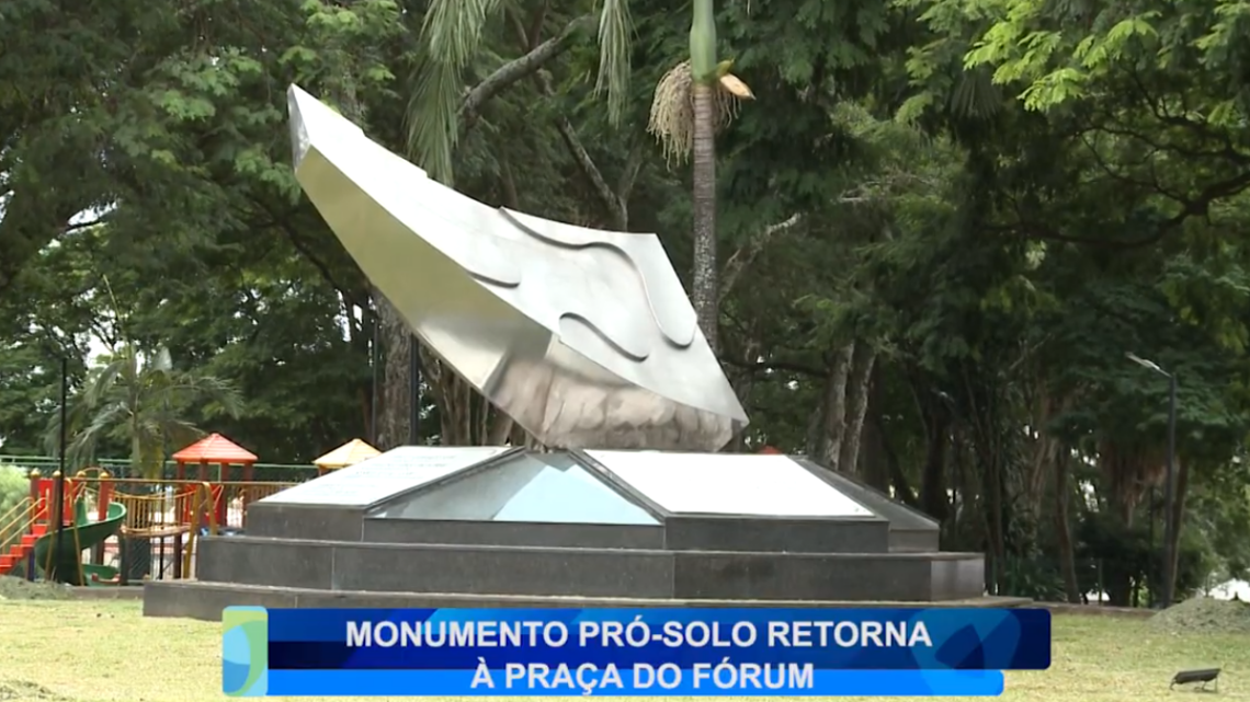 MONUMENTO PRO-SOLO RETORNA À PRAÇA DO FÓRUM