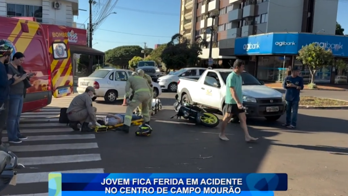 JOVEM FICA FERIDA EM ACIDENTE NO CENTRO DE CAMPO MOURÃO