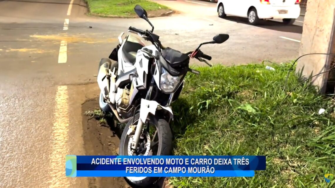 ACIDENTE ENVOLVENDO MOTOCICLETA E CARRO DEIXA TRÊS FERIDOS NA AVENIDA MILTON LUIZ PEREIRA
