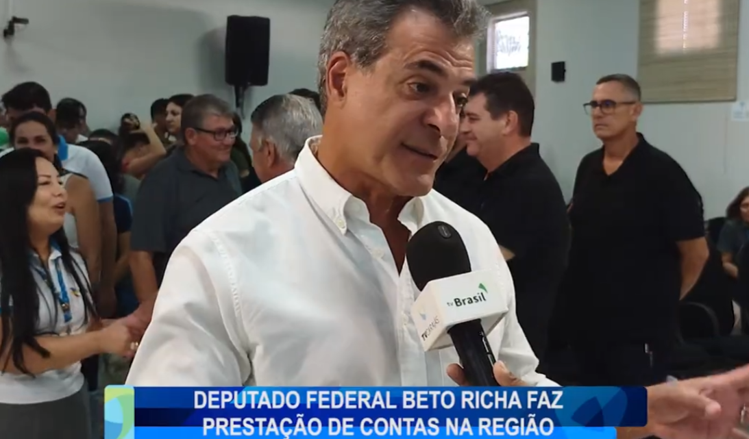 DEPUTADO FEDERAL BETO RICHA FAZ PRESTAÇÃO DE CONTAS NA REGIÃO