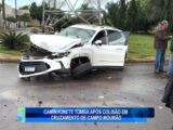 CAMINHONETE TOMBA APÓS COLISÃO EM CRUZAMENTO DE CAMPO MOURÃO