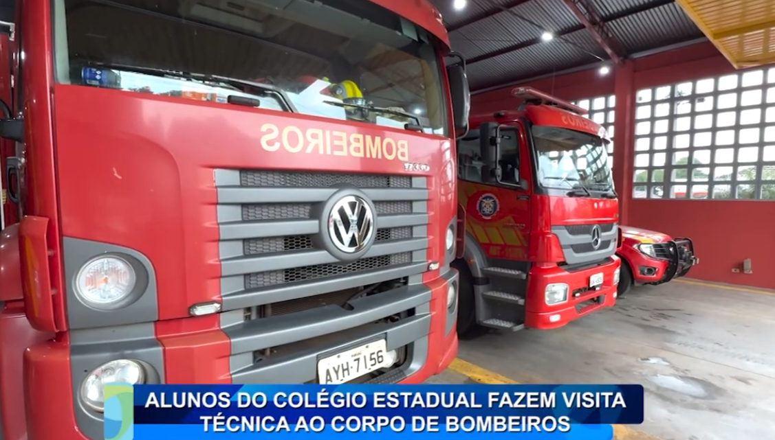ALUNOS DO COLÉGIO ESTADUAL FAZEM VISITA TÉCNICA AO CORPO DE BOMBEIROS