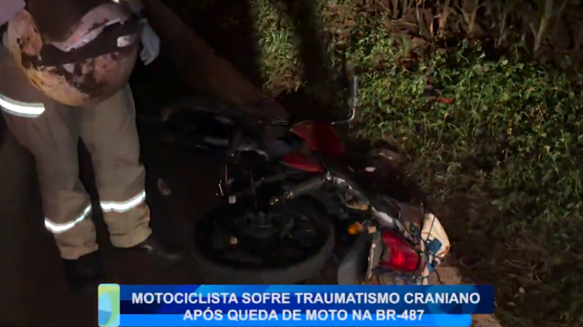 MOTOCICLISTA SOFRE TRAUMATISMO CRANIANO APÓS QUEDA NA BR-487