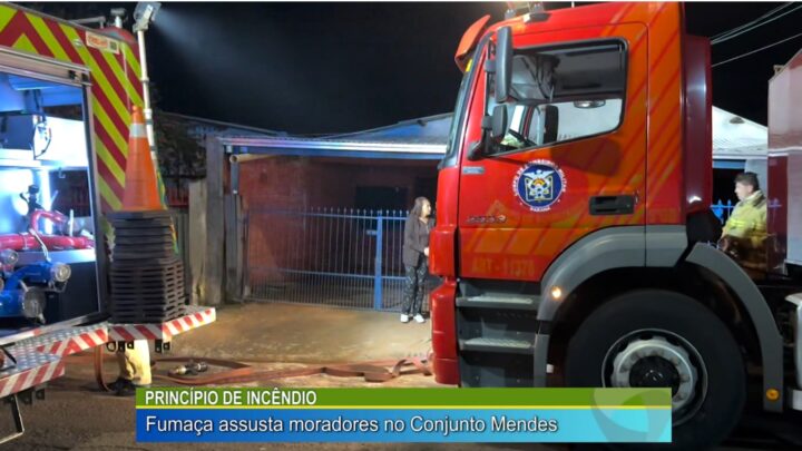 PRINCÍPIO DE INCÊNDIO: FUMAÇA ASSUSTA MORADORES NO CONJUNTO MENDES