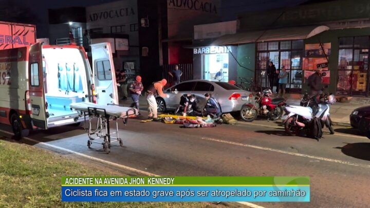 ACIDENTE NA AVENIDA JHON KENNEDY: CICLISTA FICA EM ESTADO GRAVE APÓS SER ATROPELADO POR CAMINHÃO
