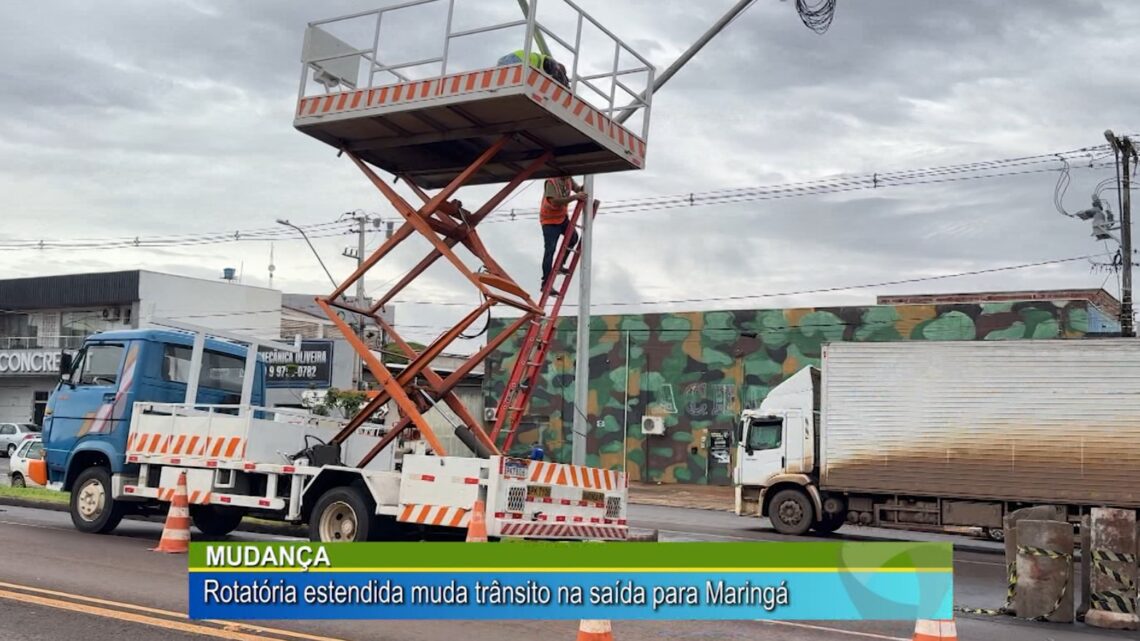 Rotatória interseção muda trânsito na saída para Maringá