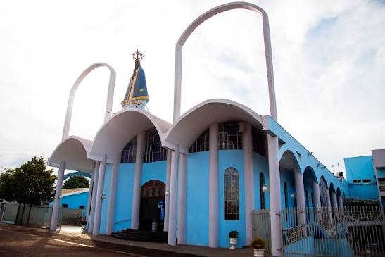 Festa da padroeira, santuário diocesano comemora o dia de Nossa Senhora Aparecida.
